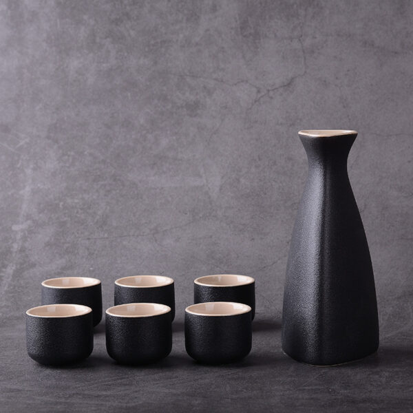 Sakura vintage sake set - Image 4